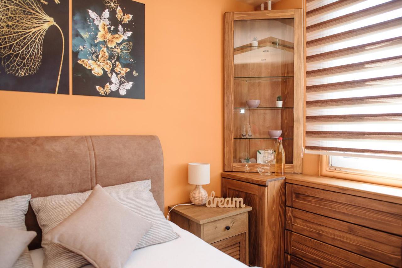 Lara Apartman Διαμέρισμα Σουμπότικα Εξωτερικό φωτογραφία