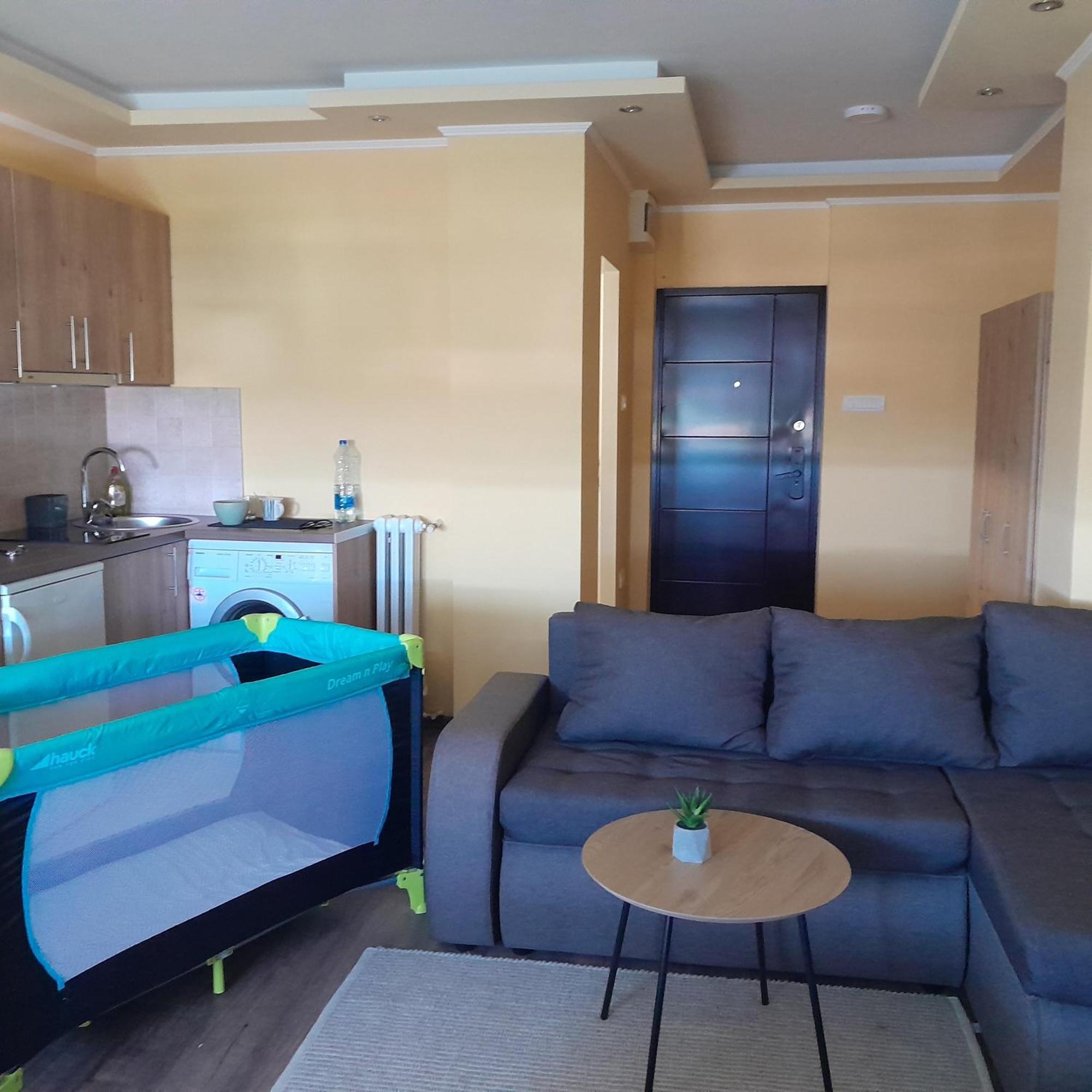 Lara Apartman Διαμέρισμα Σουμπότικα Εξωτερικό φωτογραφία